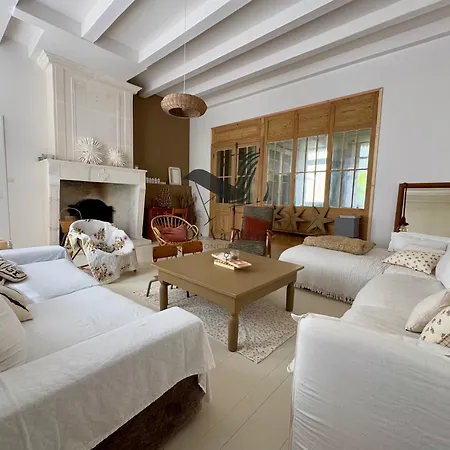 Casa vacanze Maison M - Spacieuse Maison Avec Piscine Privative *